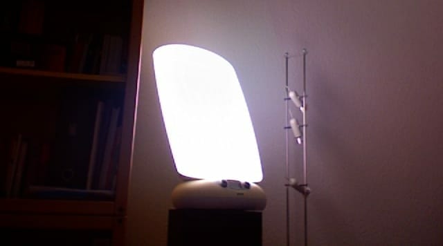 Lâmpada (ou painel) para terapia de luz contra a depressão